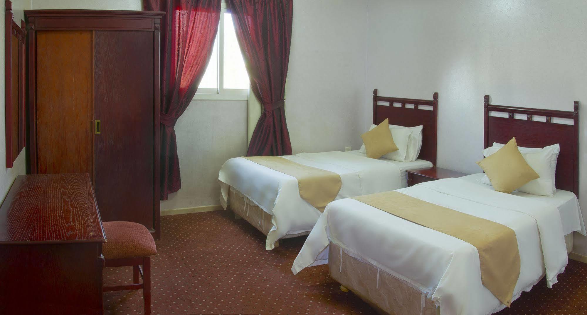 Al Farhan Hotel Suites Al Aqiq Riyadh Exterior photo
